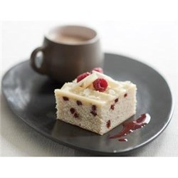 SL 8219 2KG WHITE CHOC & RASP TRAY CAKE