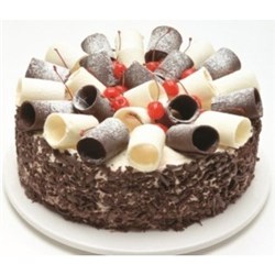 MARKS 11" DESSERT CAKE BLACK FOREST*