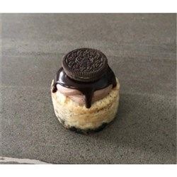 MARKS 3.5 LARGE IND COOKIES & CREAM CHEESECAKE (6)