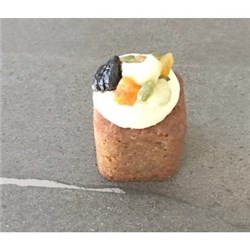 MARKS GF 2.5" SMALL IND CARROT CAKE (6)