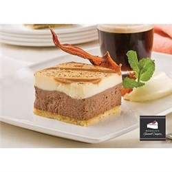 PRIESTLEYS 15 CUT GF CHOC VANILLA CHEESECAKE SLICE