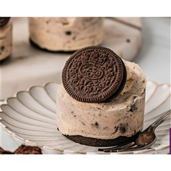 PRIESTLEYS 8 x IND COOKIES & CREAM CHEESECAKE