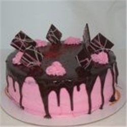 MARKS 11"CHOC STRAWBERRY CREAM CAKE*