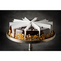 LOOMAS 10 CUT FERRERO ROCHER CAKE 8IN