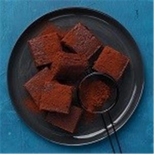 SL 8236 1.6KG CH/BROWNIE UN-ICED