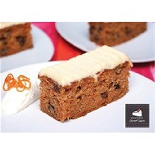PRIESTLEYS 15 SLICES CARROT CAKE 1-044