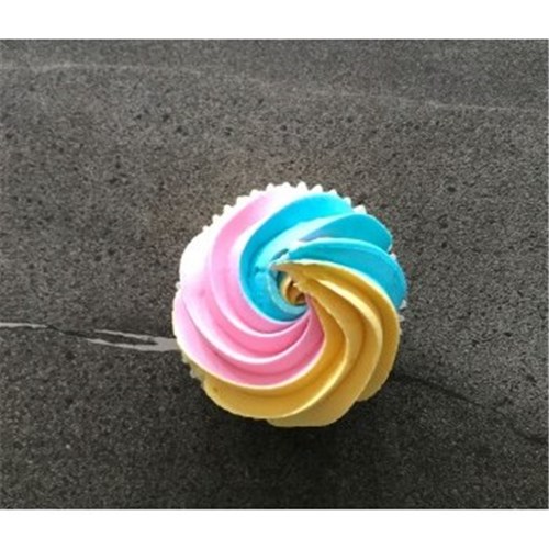 MARKS CUPCAKES RAINBOW x 6