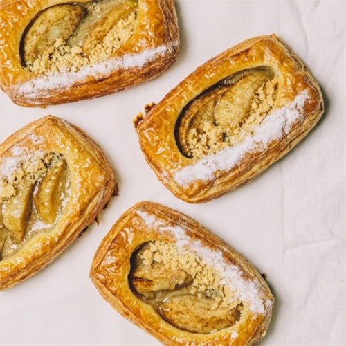 SBN (4) APPLE CRUMBLE DANISH*