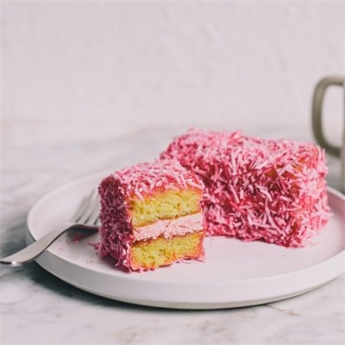 SBN (6) GF VEGAN BERRY CREME LAMINGTON*
