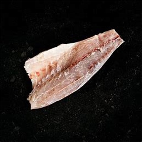 AQU BARRA FILLET 1.2KG R/W SKIN ON WING OFF*