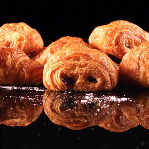 LAURENT x120 CROISSANT PAIN AU CHOCOLATE
