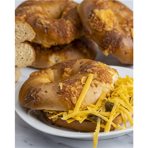 SBN (5) BROOKLYN STYLE CHEDDAR JALAPENO BAGELS*